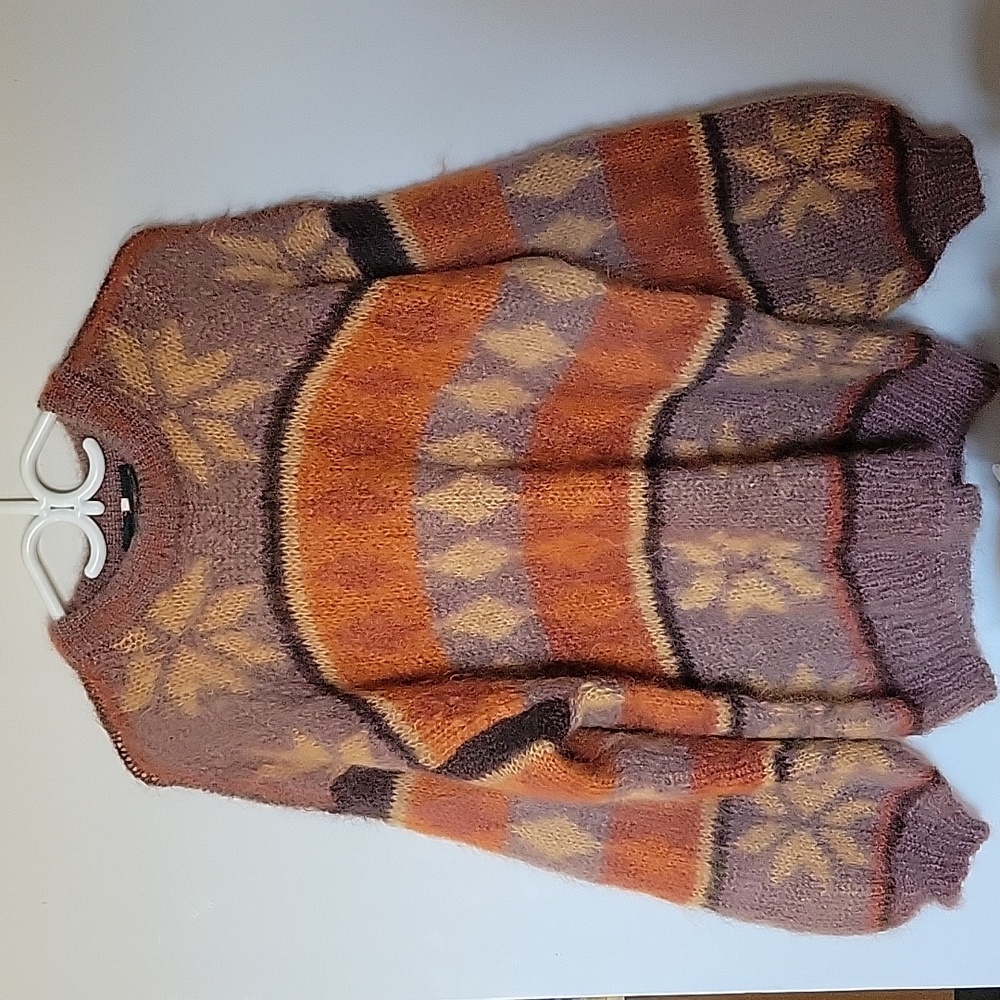 ✨️3/30✨️Vintage sweater